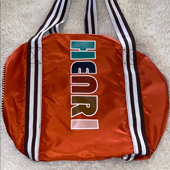 ✨Limited Edition✨ NWOT Henri Bendel Gym Bag - Picture 3 of 9